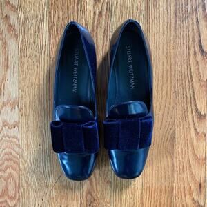 Stuart Weitzman Pantent Leather Bow Loafer Size 8